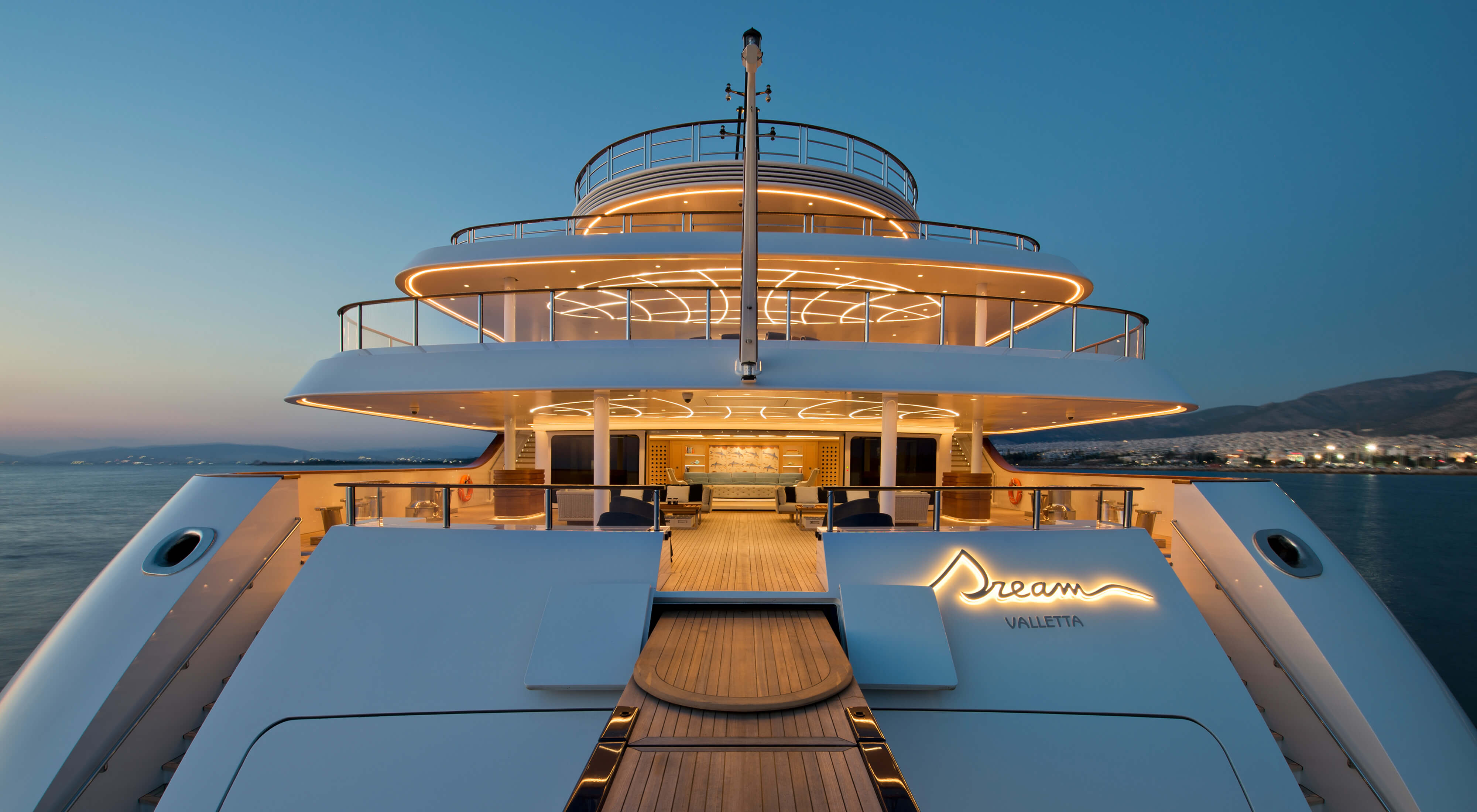 Prolight Lighting Design-M/Y Dream